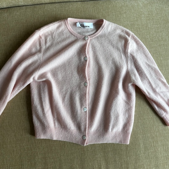 Jill Roberts Cropped Cashmere Cardigan - Picture 2 of 3